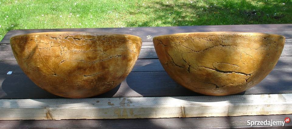 2 Ceramiczne półkule ogrodowe 50 producenta Jelenia Góra
