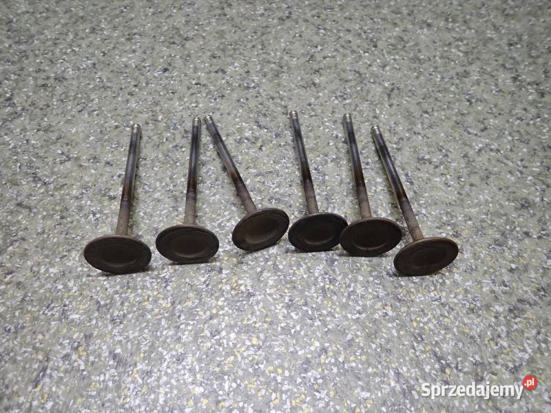 1 ZAWÓR WYDECHOWY TRIUMPH SPRINT 1050 05R Strzelce Krajeńskie