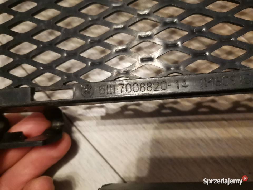 BMW 6 E6364 0210 ŚRODKOWA KRATKA ZDERZAKA PRZÓD Międzychód