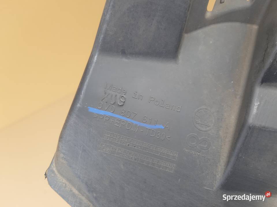 SKODA SUPERB III 3V OSŁONA PŁYTA POD ZDERZAK Trzciel