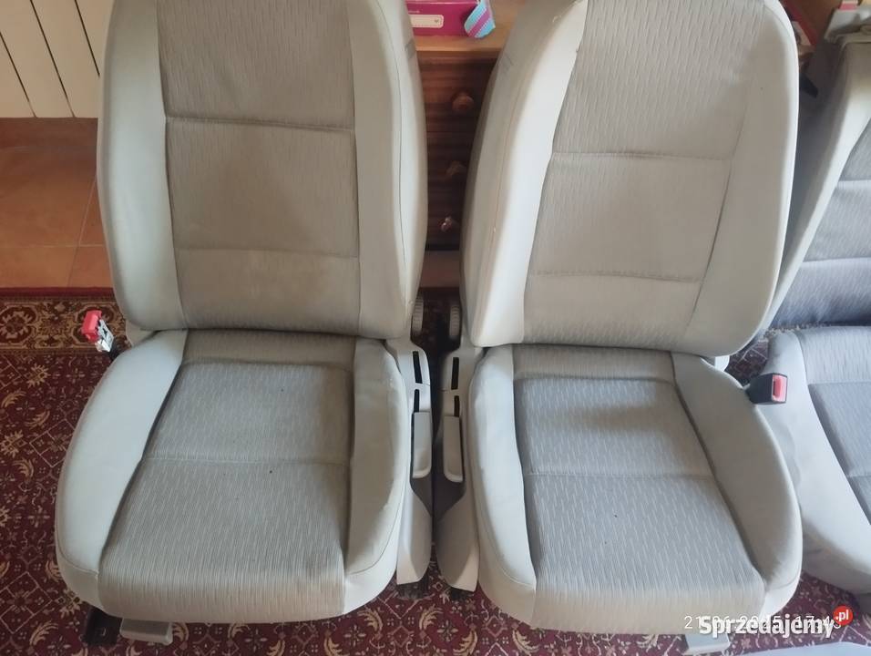 Fotele Audi A4 B7 komplet szare zadbane Krosno