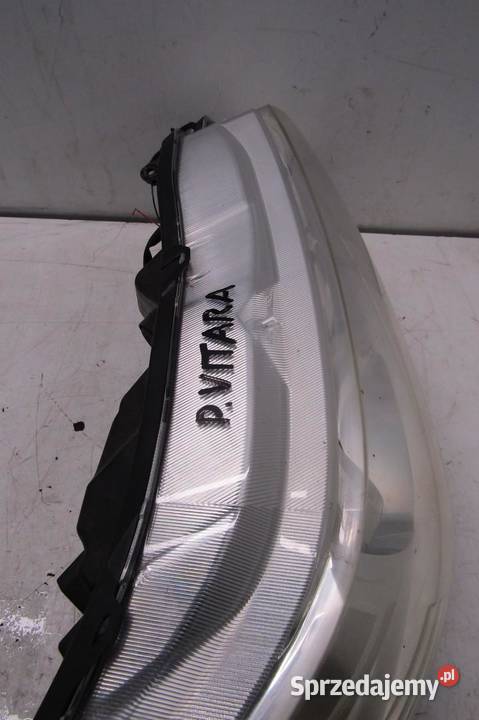 LAMPA PRAWA PRZEDNIA PRZÓD SUZUKI VITARA III 15