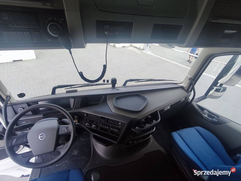 Ciągnik siodłowy VOLVO FH 500 ISAVE Globetrotter Józefów