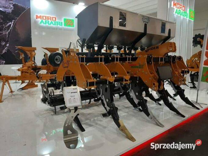 Pług dłutowy Moro Aratri Kraków