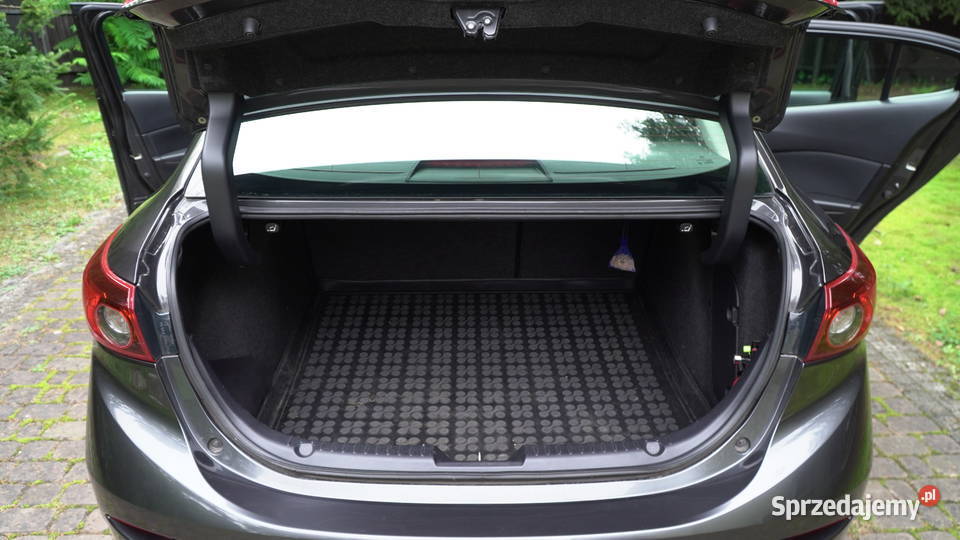 Mazda 3 2017 krajowa zadbana 122KM Gliwice sprzedam