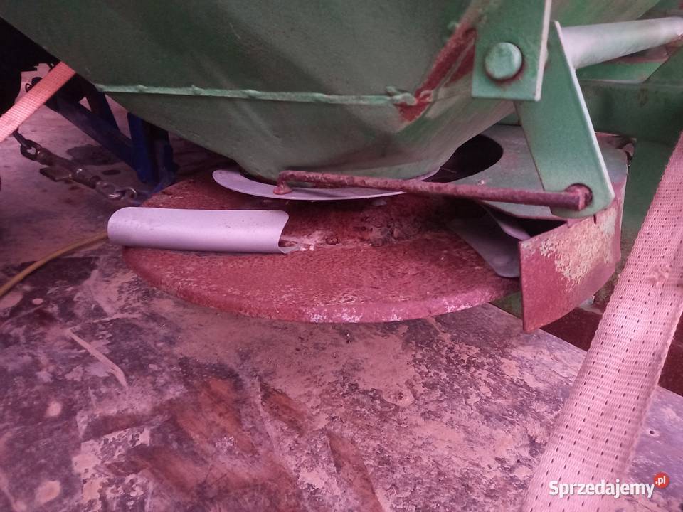 rozsiewacz do nawozu lely Blizne sprzedam