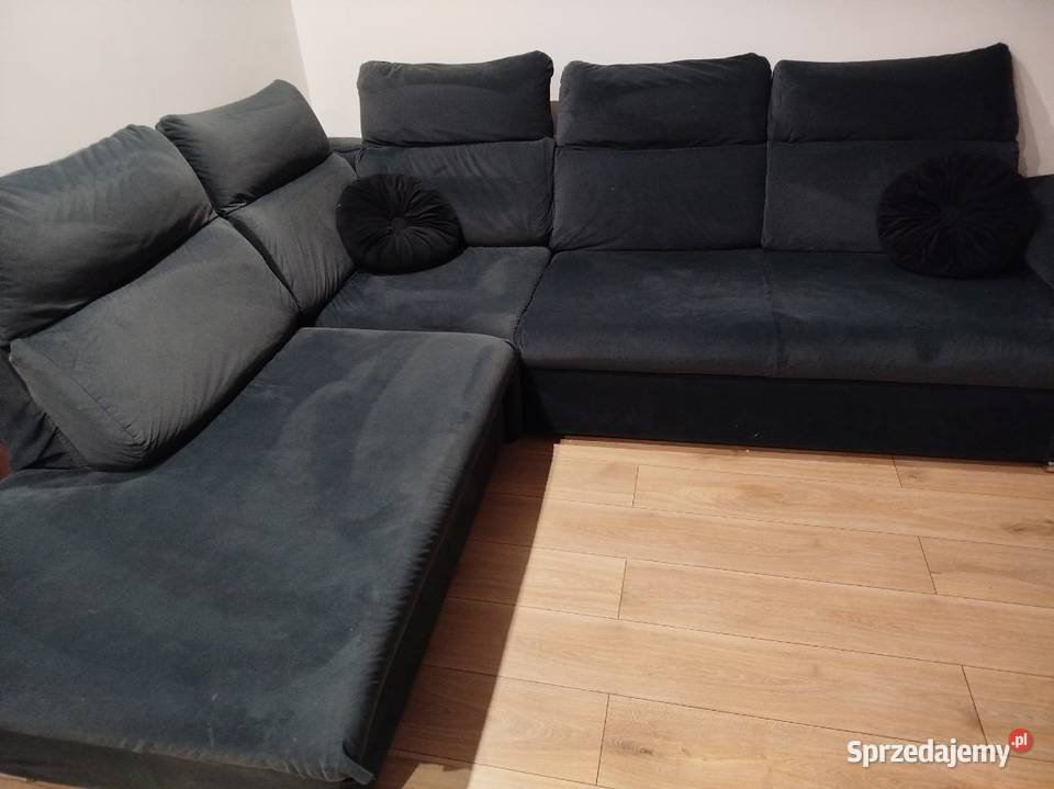 Sprzedam stół z krzesłami narożnik