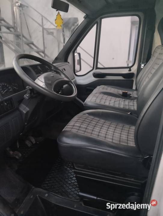 Peugeot boxer 2 5 TD długi nieuszkodzony Brodnica