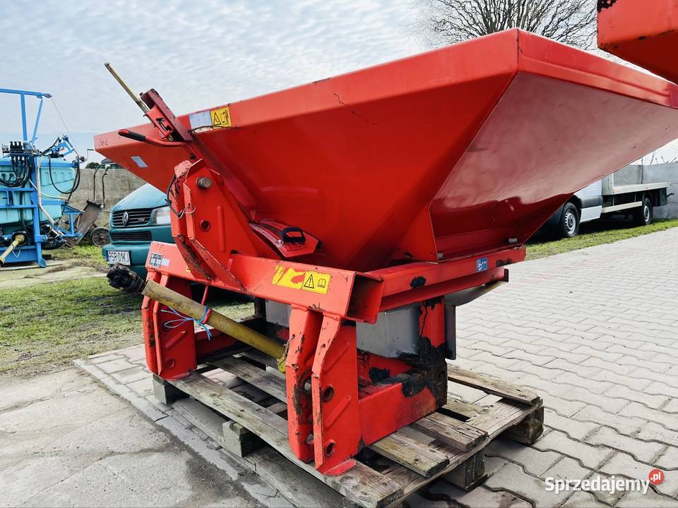 Rozsiewacz nawozu Kuhn Rauch 732 mds 700l Chwałkowo