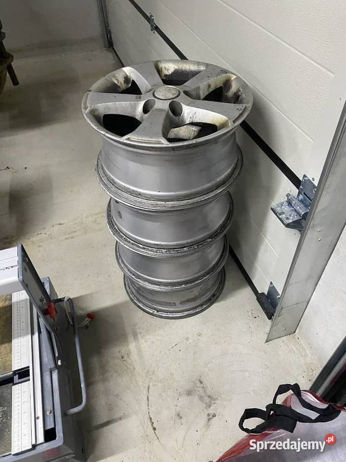 Felgi aluminiowe VW 15 5x112 Sulejów