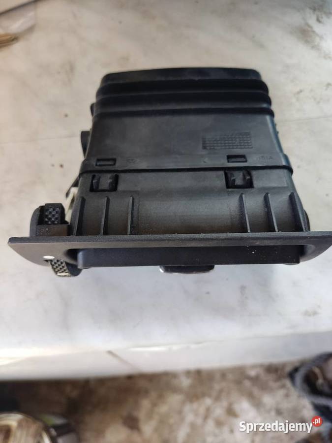 Kratka nawiewu prawy przód Ford Mondeo MK3 Lift podlaskie Białystok