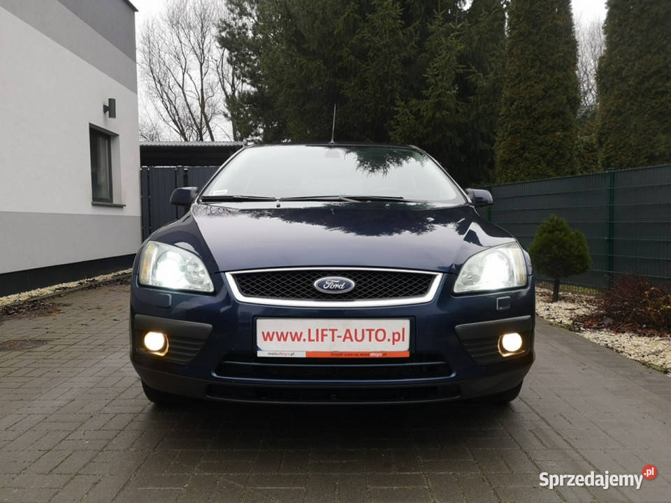 Ford Focus 20 16v 145 Klimatr Xenony Skóra Alu Rok produkcji 2005 Strzegom