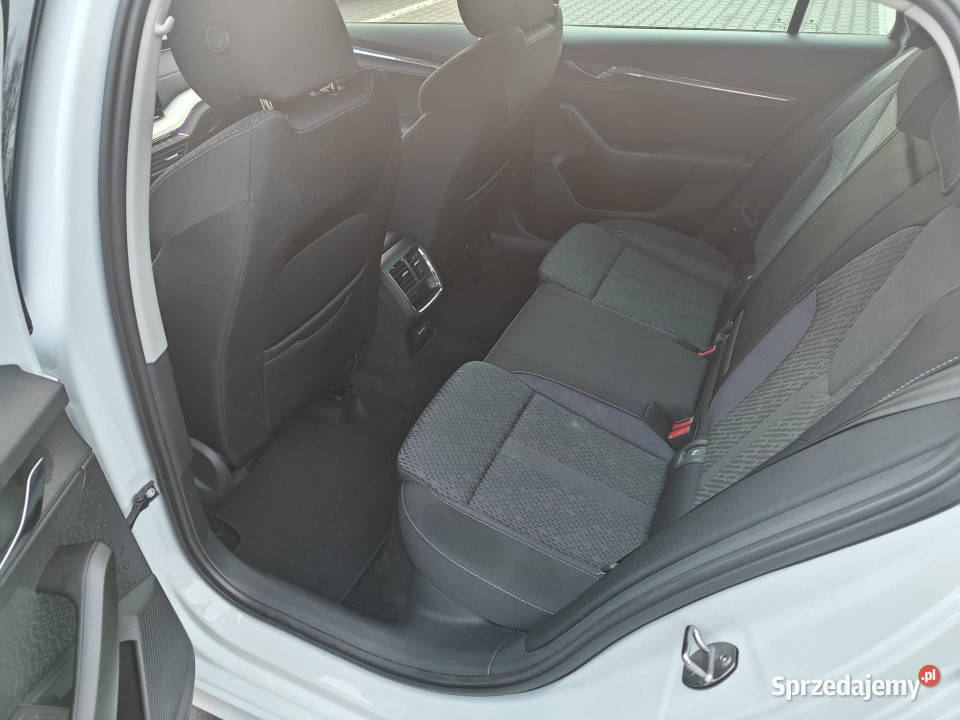 Skoda Octavia Combi Style 4x4 20 TSI DSG7 FVAT23 biały Dąbrowa Górnicza sprzedam