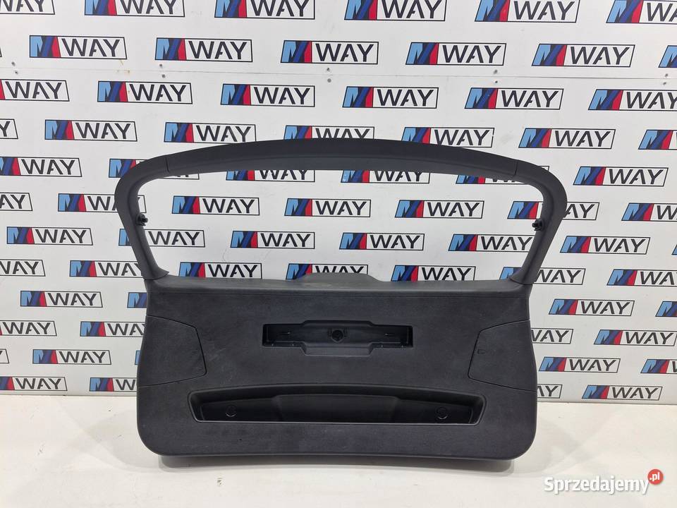 BMW X1 F48 OBUDOWA TYLNEJ KLAPY BAGAŻNIKA osobowe dolnośląskie sprzedam