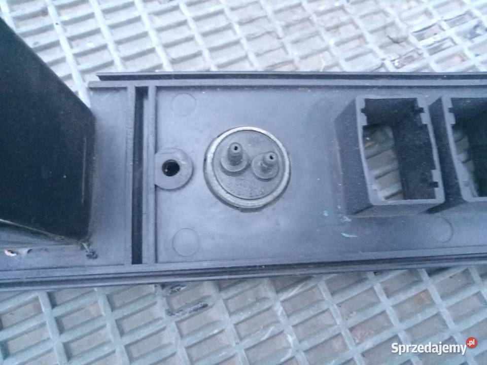 Fiat 126p klamki zewnetrzne zamek tyl korek wlew Stalowa Wola
