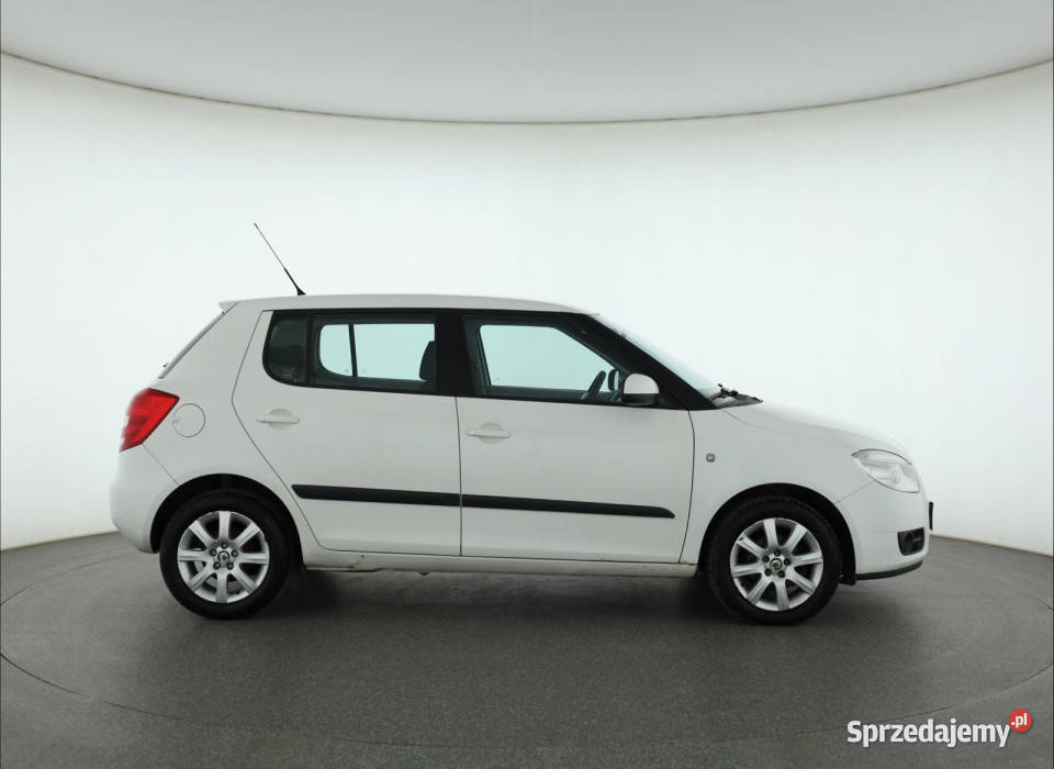 Skoda Fabia 12 12V Rok produkcji 2009 mazowieckie Piaseczno