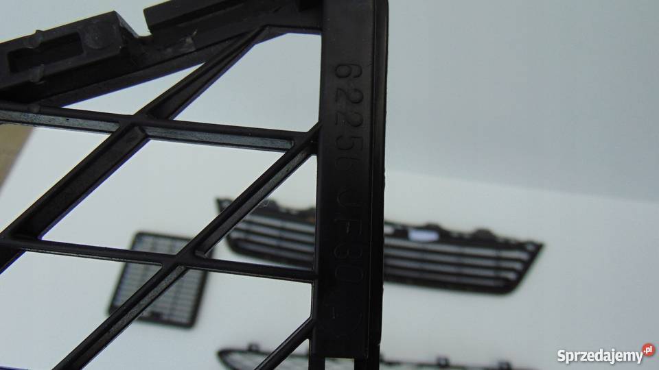 NISSAN GTR KRATKA ZDERZAKA wielkopolskie Nowy Tomyśl