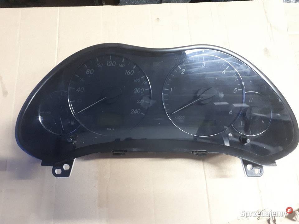 Licznik Avensis T25 Diesel osobowe Liczniki i zegary świętokrzyskie Sandomierz