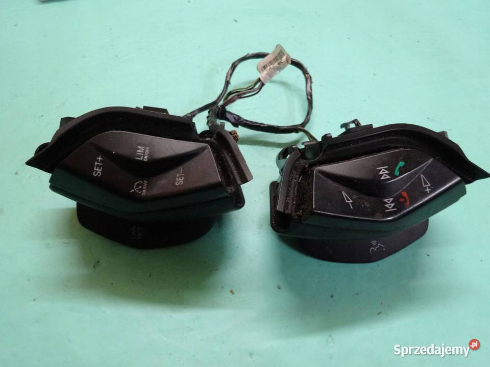 FORD FOCUS MK3 III 11r przełączniki kierownicy sprzedam