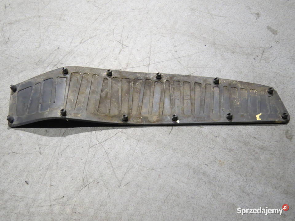 PIAGGIO MP3 250 125 200 300 GUMA NA NOGI PODŁOGA Szczecin