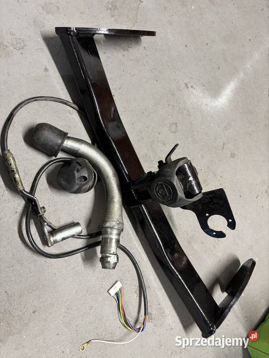 Hak Kia Ceed 2 jd wypinany Pszczew