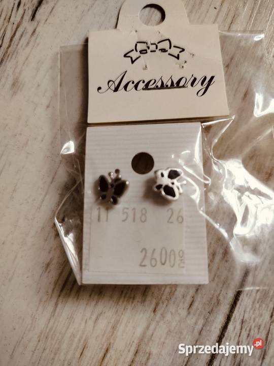 Kolczyki nowe 8 par Zabrze sprzedam
