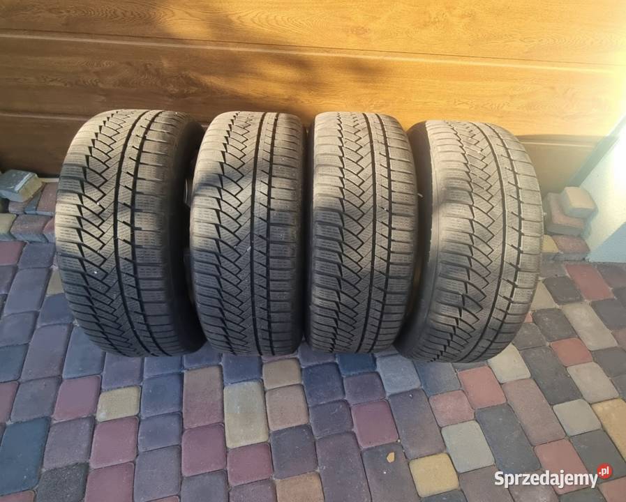 Oryginalne alufelgi Ford 17 cal z oponam Trzebiatów