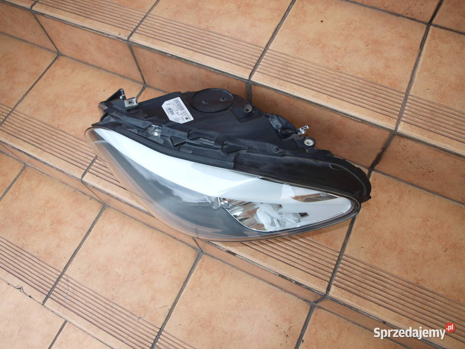 BMW 5 F10 F11 lampa lewa przód Bi xenon 2010 Motoryzacja sprzedam