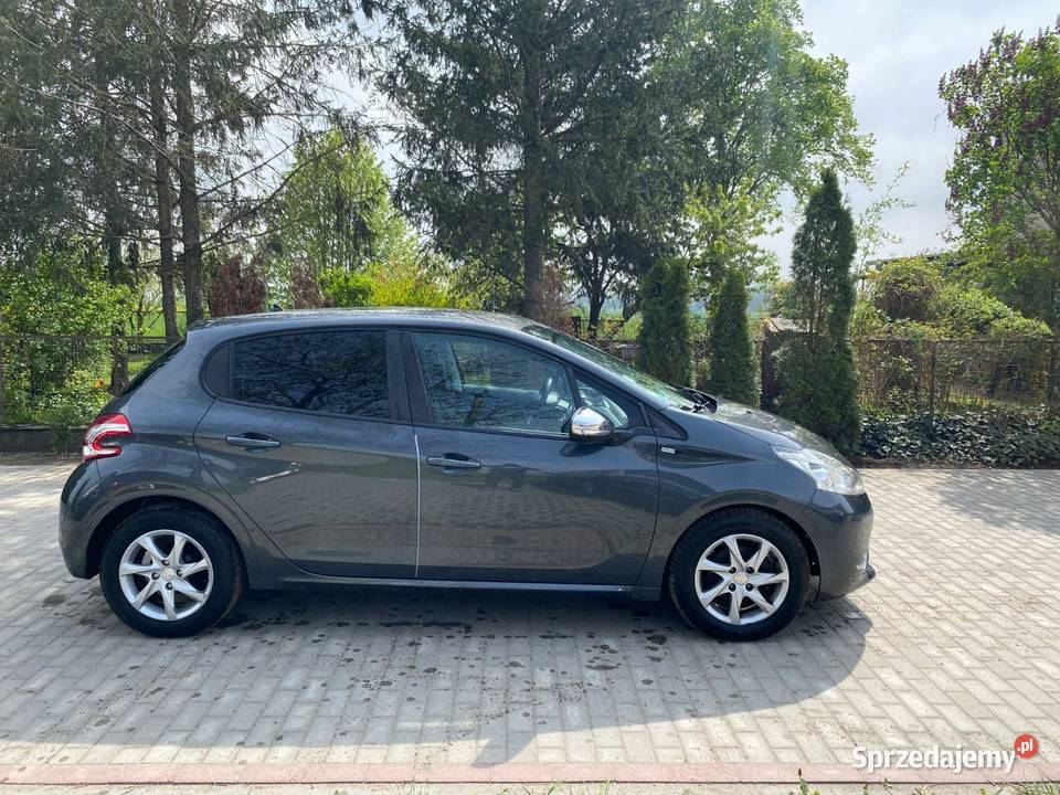 Peugeot 208 14 HDi Wersja Style Klima tablet gniazdo USB Damasławek sprzedam