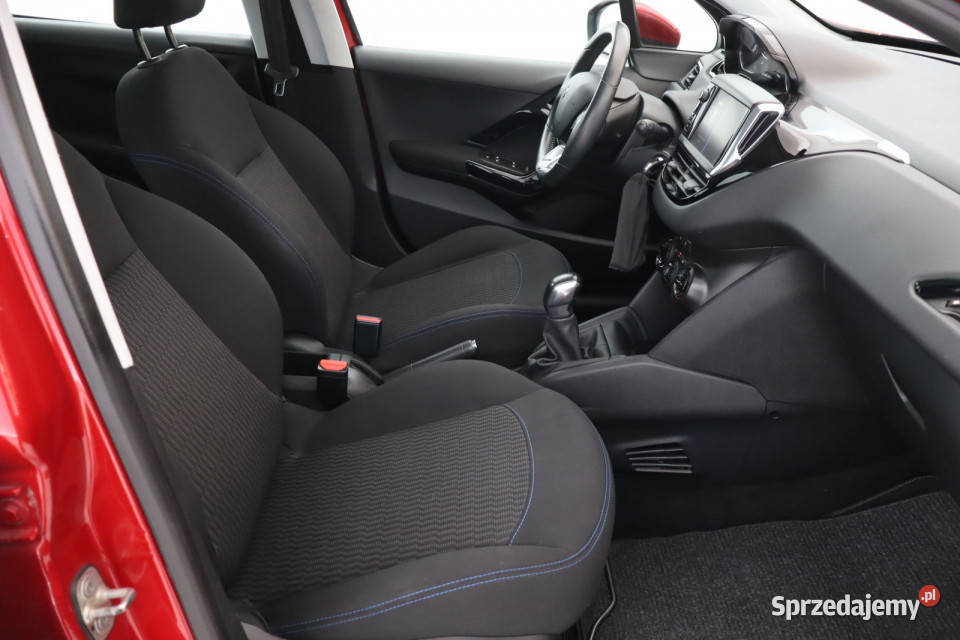 Peugeot 208 12 PureTech czerwony śląskie Zabrze