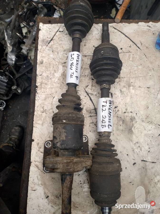 TOYOTA AVENSIS T22 20 16V półoś prawa lewa Kielce