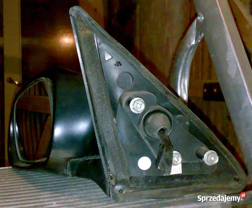 Nissan P10 lusterka łańcuch rozrządu znaczek Pozostałe lubelskie Lublin sprzedam