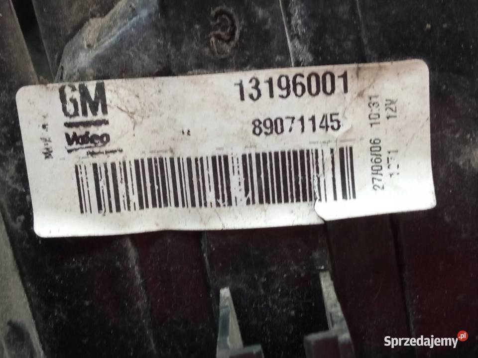 LAMPA TYŁ KOMPLET 13196002 13196001 Opel Meriva Lampy tylne świętokrzyskie