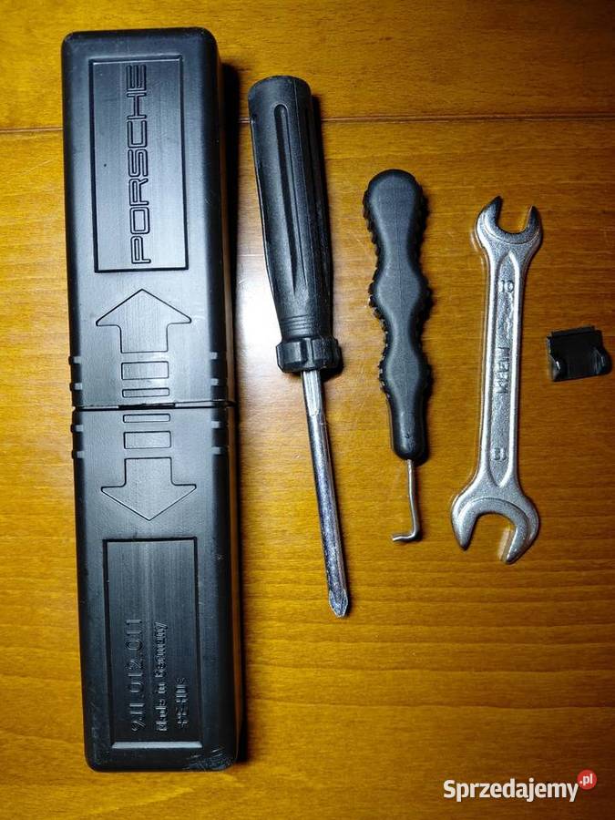 9j1012011 porshe zestaw kluczy Ozimek