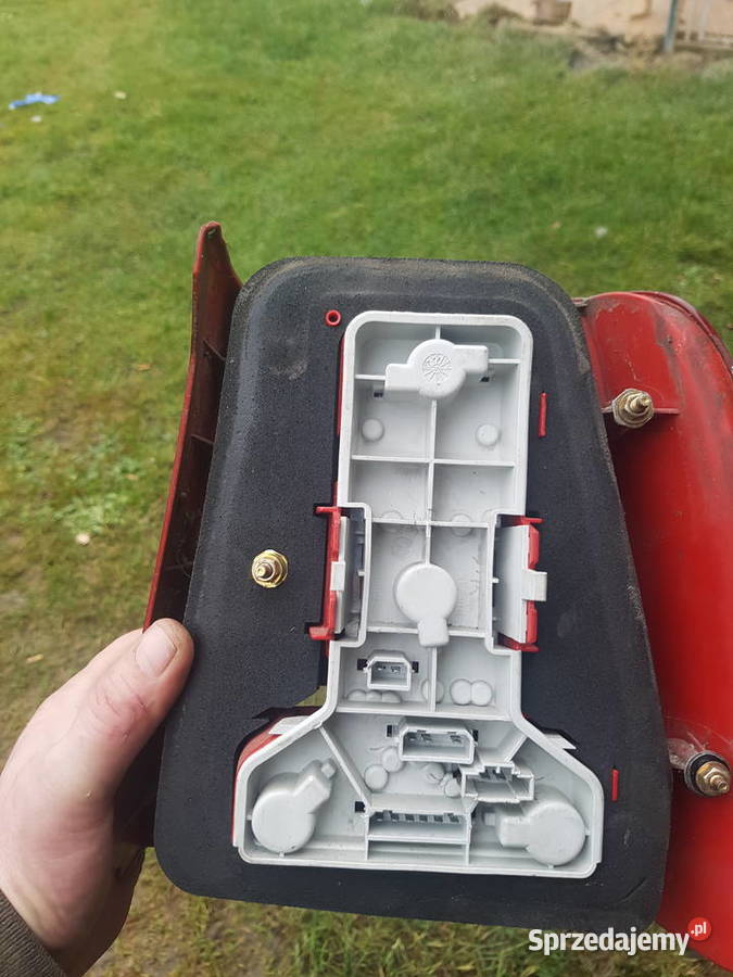 Tylne lamp Passat b5 99r Tomaszów Lubelski sprzedam