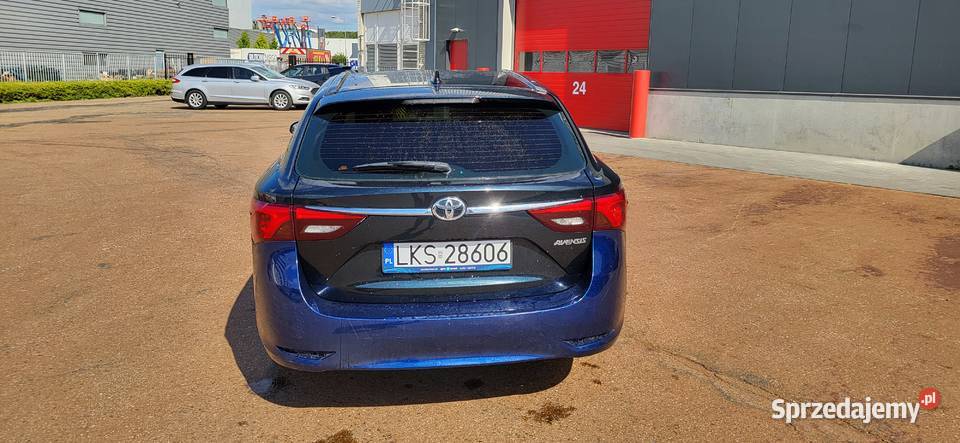 Toyota avensis T27 Boruń sprzedam