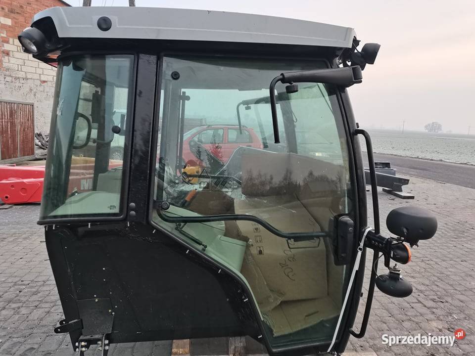 Kabina z wyposażeniem Massey Ferguson serii 7600