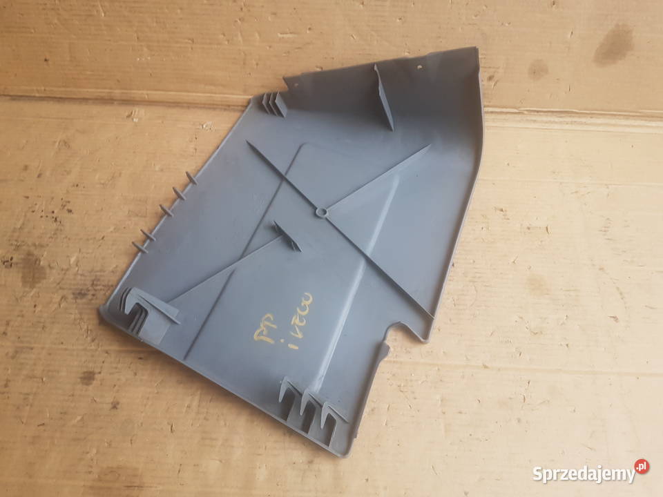 Iveco Daily 4 0611 osłona boczna zaślepka kanapy Legnica