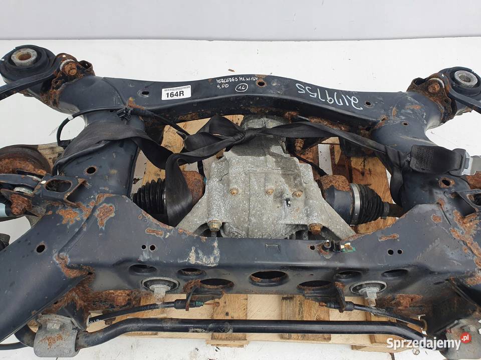Mercedes W164 40 V8 CDI TYLNE ZAWIESZENIE MOST Belki zawieszenia