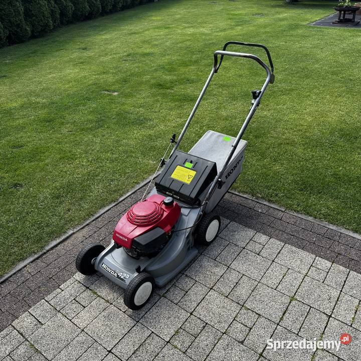 Kosiarka spalinowa Honda HRB 423 bez napędu kosz