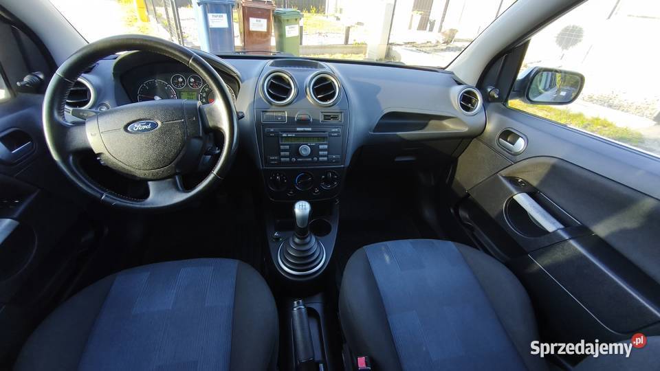 Ford fiesta mk6 srebrny Mały Rudnik