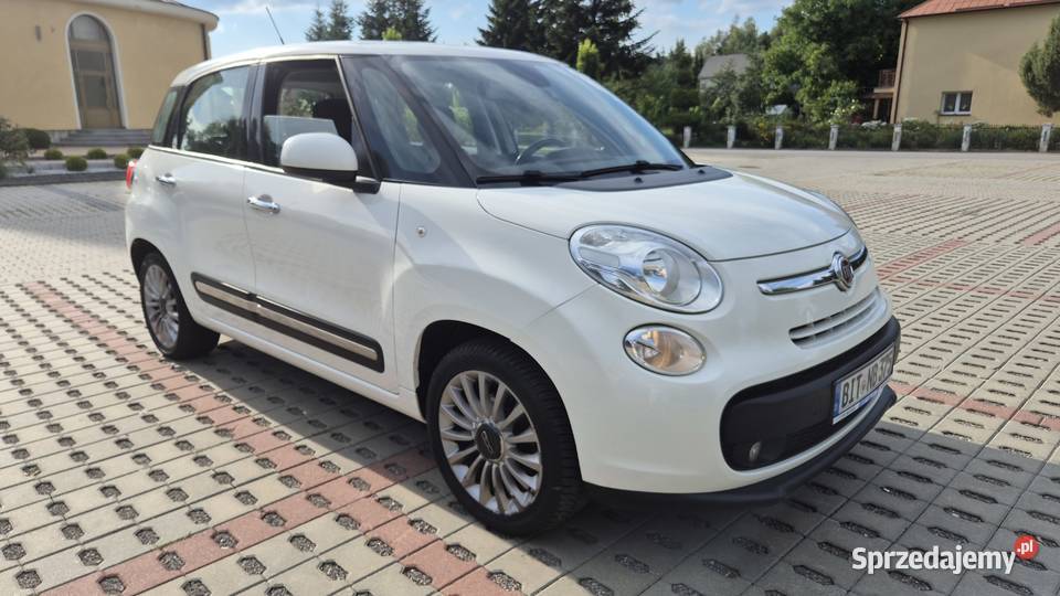 FIAT 500L 14 95 OPŁACONY bogata wersja 500L