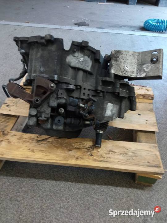 SKRZYNIA BIEGÓW 1023746 24 D Volvo V70 II świętokrzyskie