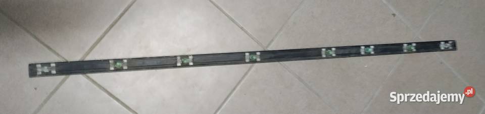 Listwa drzwi przednich lewych 51138208449 BMW listwy boczne Karoseria mazowieckie Wiktorów