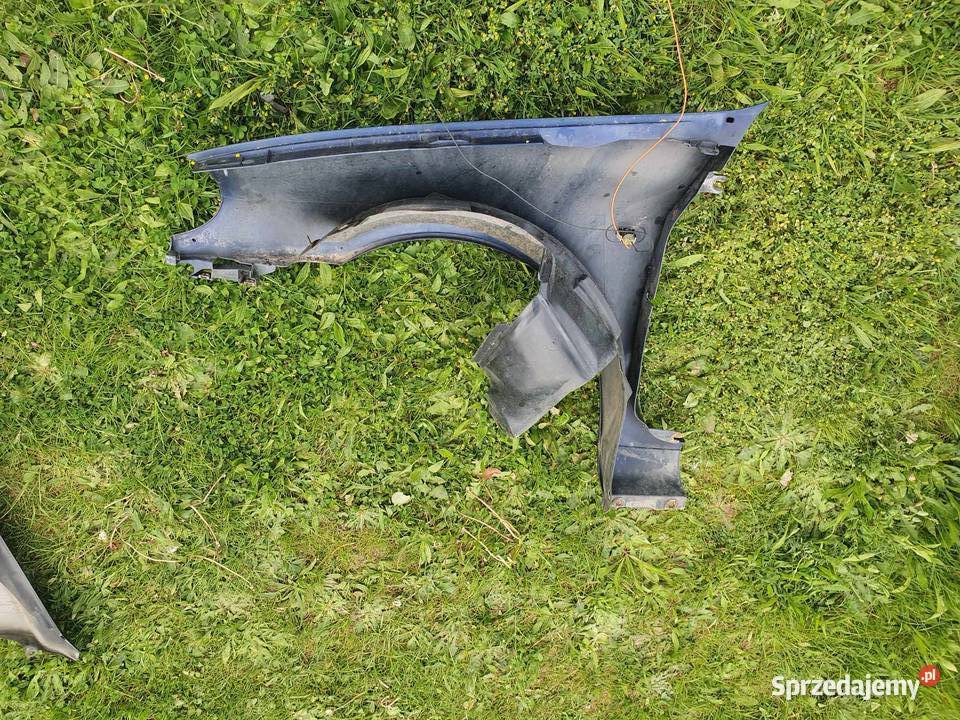 Błotnik przedni prawy granatowy Renault Clio II sprzedam