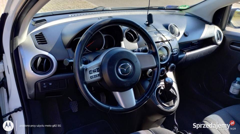Mazda 2 13benzyna 2009r isofix Jasło sprzedam