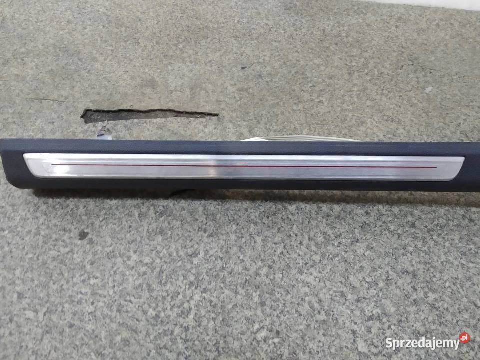 OSŁONA PROGU PRAWA LED LISTWA GTI 5D VW