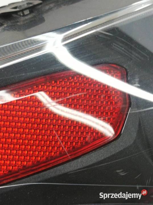 LAMPA PRZÓD PRAWA EU 90070363 Ford Transit