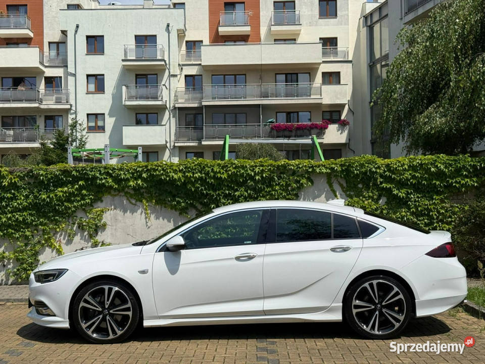 Opel Insignia Grand Sport stan 4x4 serwisowana Tarnowskie Góry