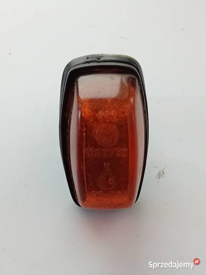 Kierunkowskaz kierunek boczny Fiat 126p Maluch Dębica